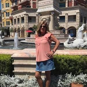 Meet your Posher, Anne marie